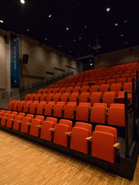 Auditorium Møretanken sett fra scenen